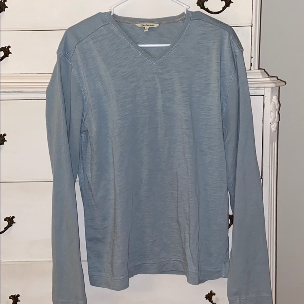 EUC Calvin Klein long sleeve